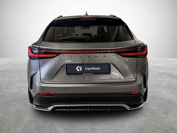 Lexus NX450h 4 of 30