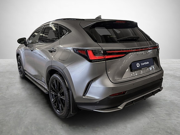 Lexus NX450h 3 of 30