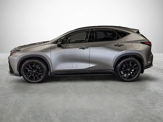 Lexus NX450h 2 of 30
