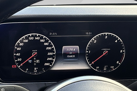 Mercedes-Benz E220 d 12 of 21