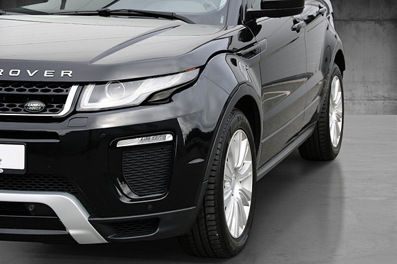 Land Rover Range Rover Evoque 2 of 18