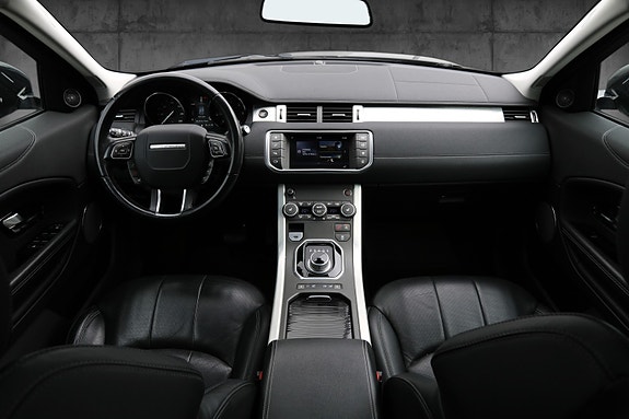 Land Rover Range Rover Evoque 10 of 18