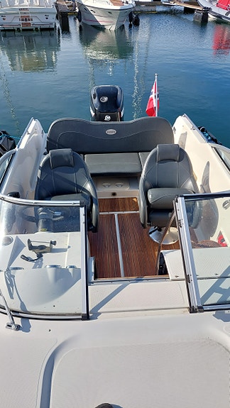 Askeladden 535 Invader med Mercury 90 hk Optimax 2-takt 8 of 17