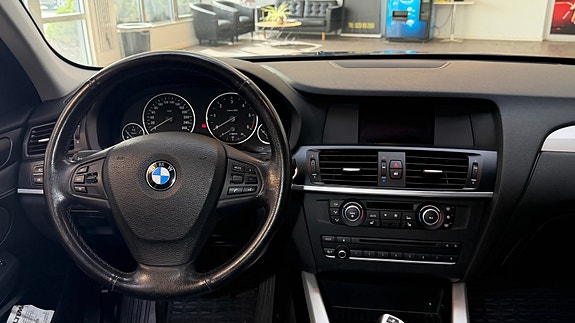 BMW X3 24 of 30