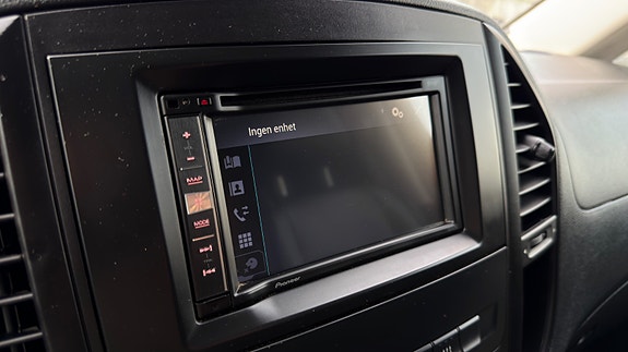 Mercedes-Benz Vito 20 of 27