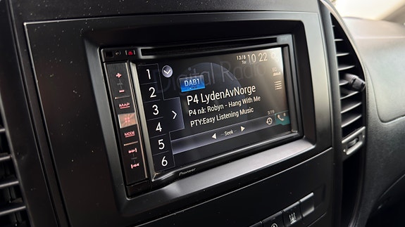 Mercedes-Benz Vito 17 of 27