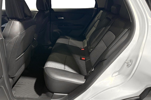 Nissan Ariya 7 of 24