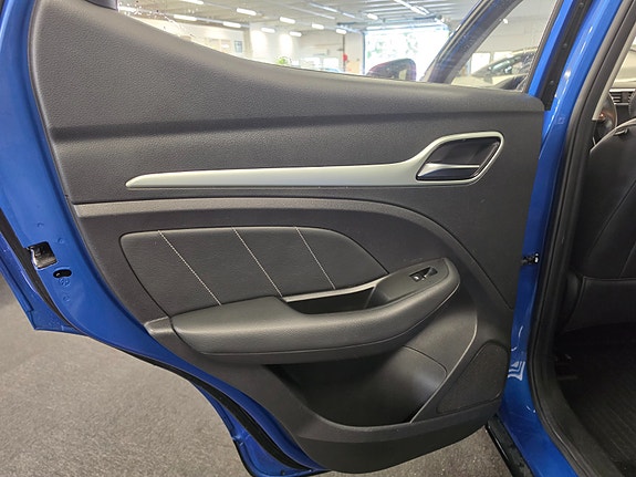 MG ZS EV 13 of 17