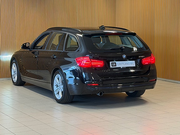 BMW 318i 6 of 21