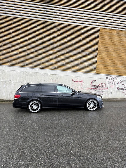 Mercedes-Benz E220 d 8 of 19
