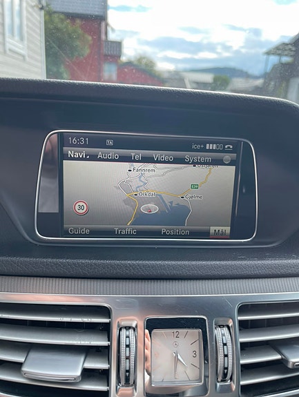 Mercedes-Benz E220 d 18 of 19
