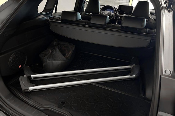Toyota RAV4 18 of 23