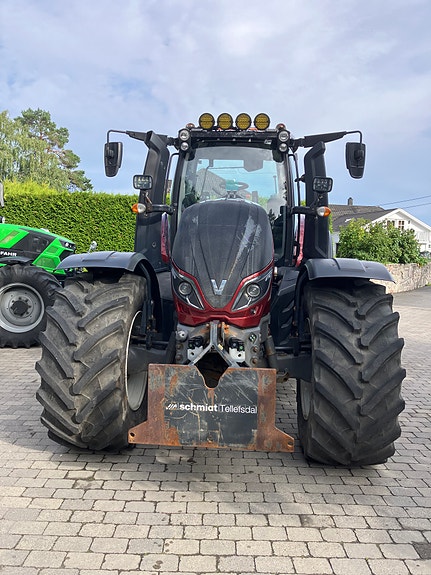 Valtra T234 Direkt Unlimited 4 of 30