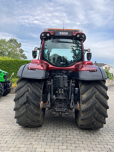 Valtra T234 Direkt Unlimited 10 of 30