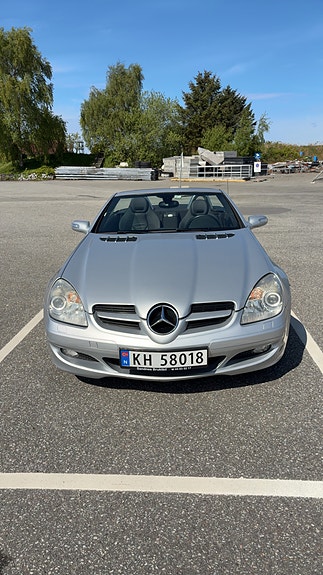 Mercedes-Benz SLK200 12 of 17