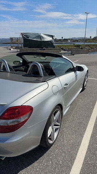 Mercedes-Benz SLK200 7 of 17