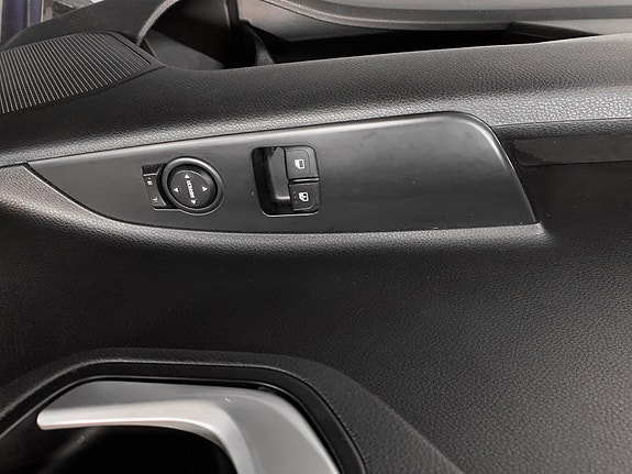 Kia Rio 9 of 15