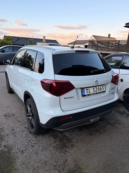Suzuki Vitara 5 of 6