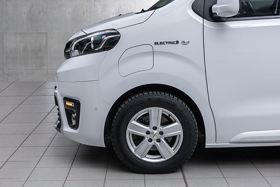 Toyota Proace 4 of 21