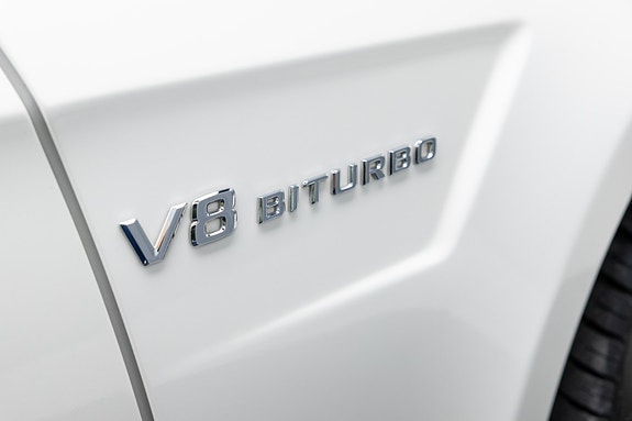 Mercedes-Benz E63 14 of 30