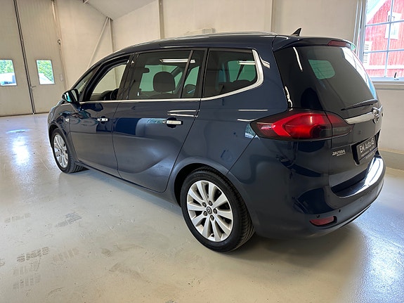 Opel Zafira Tourer 7 of 30