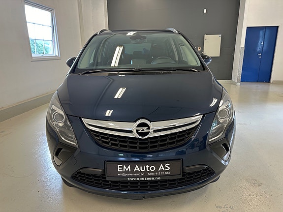 Opel Zafira Tourer 3 of 30