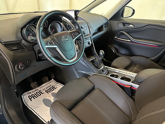 Opel Zafira Tourer 22 of 30