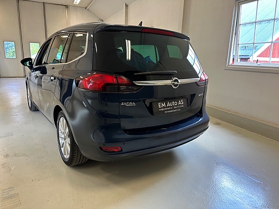 Opel Zafira Tourer 8 of 30