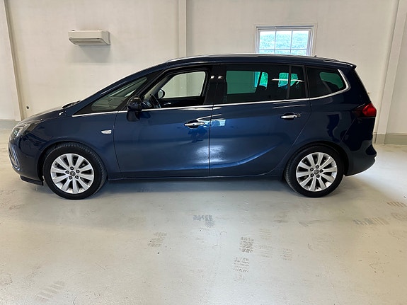 Opel Zafira Tourer 6 of 30