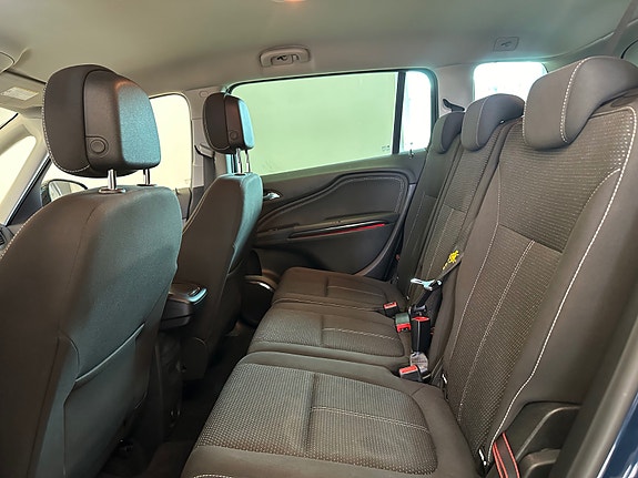 Opel Zafira Tourer 16 of 30