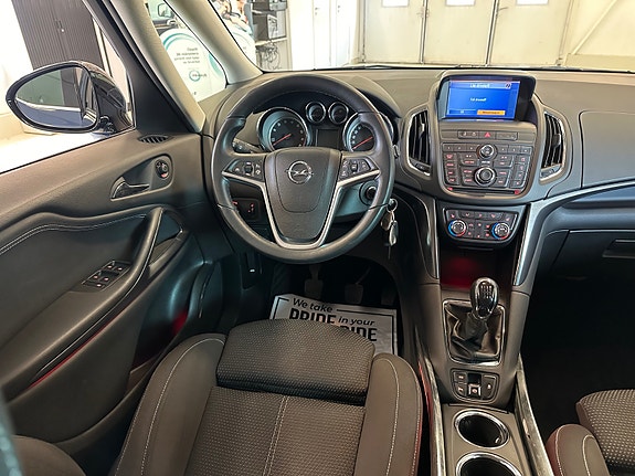 Opel Zafira Tourer 18 of 30