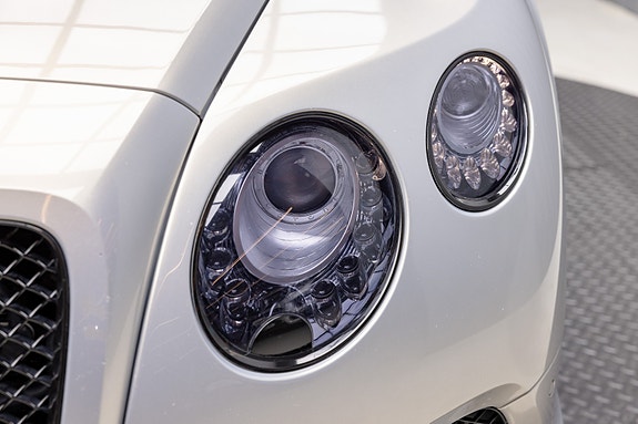 Bentley Continental 9 of 30
