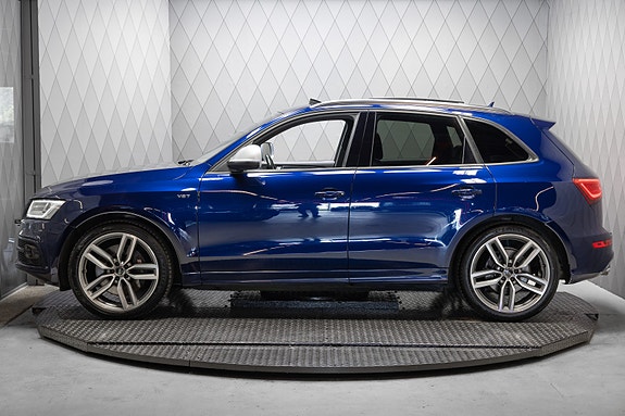 Audi SQ5 5 of 24