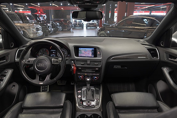 Audi SQ5 13 of 24