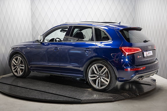 Audi SQ5 4 of 24