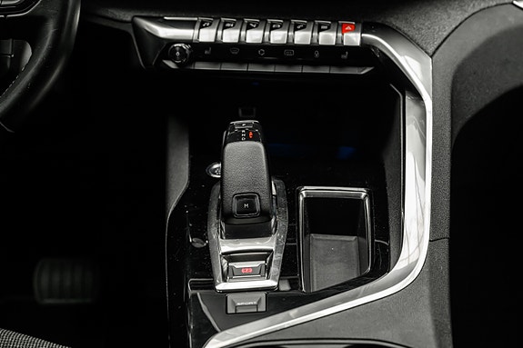 Peugeot 5008 19 of 25