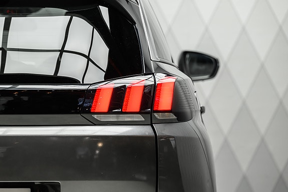 Peugeot 5008 5 of 25