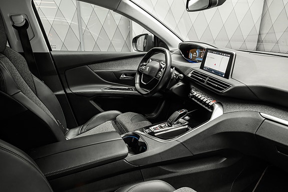 Peugeot 5008 21 of 25