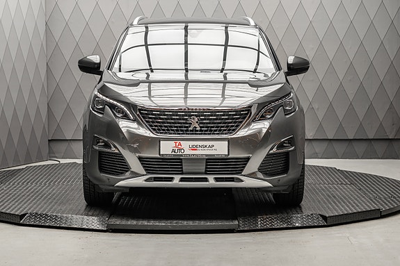Peugeot 5008 3 of 25