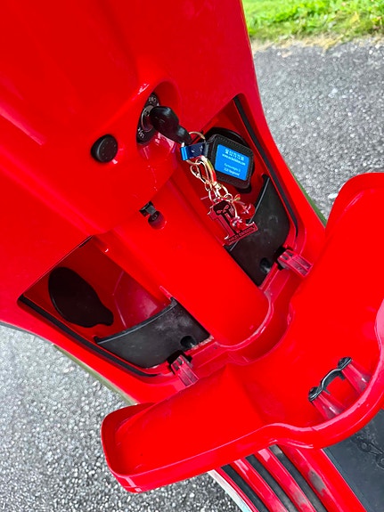 Vespa Primavera 50 6 of 14