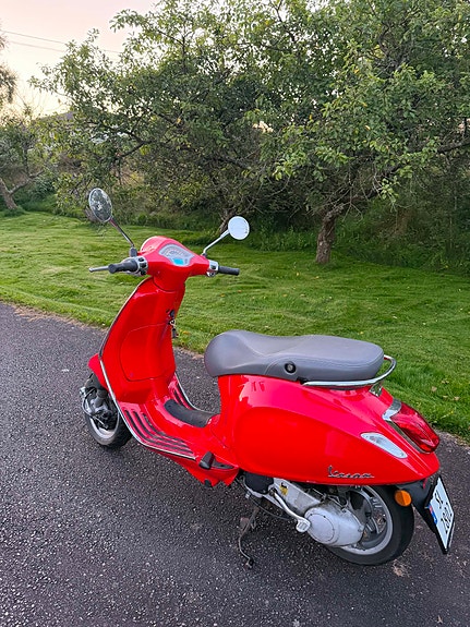 Vespa Primavera 50 10 of 14