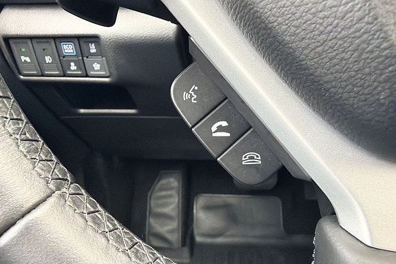 Suzuki S-Cross 17 of 25