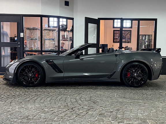 Chevrolet Corvette 7 of 30