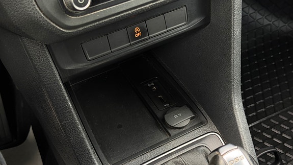 Volkswagen Caddy Maxi 25 of 30