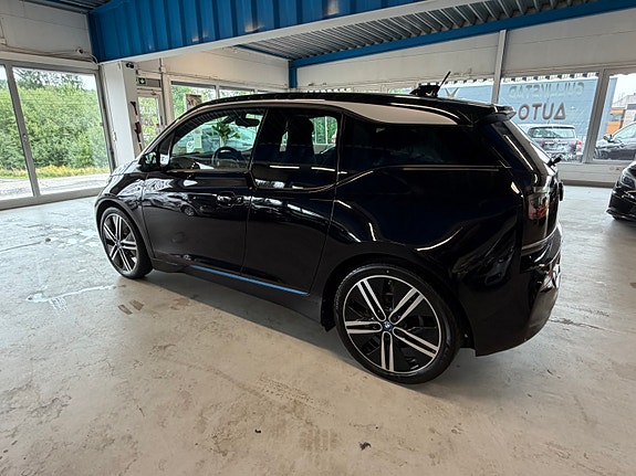 BMW i3 8 of 30