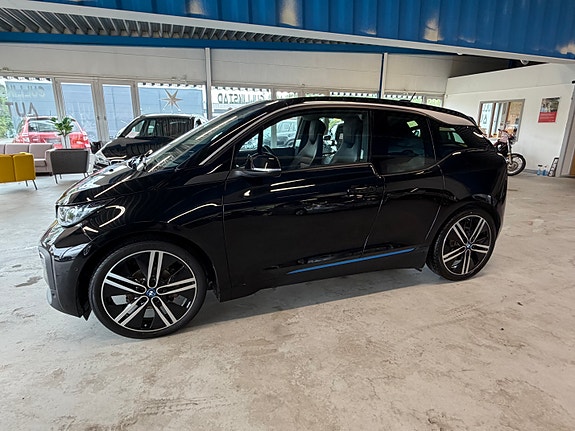 BMW i3 6 of 30