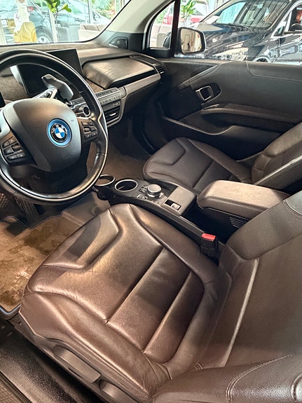 BMW i3 20 of 30