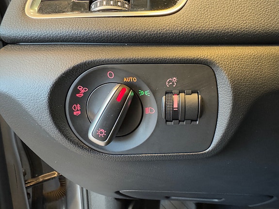 Audi Q3 11 of 30
