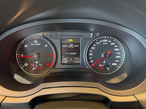 Audi Q3 16 of 30