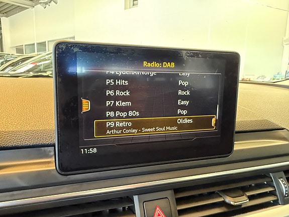 Audi A4 21 of 27
